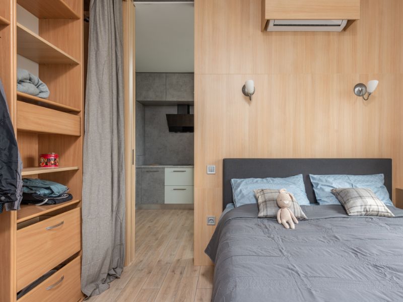 Vastu for wardrobe in bedroom - Beautiful Homes